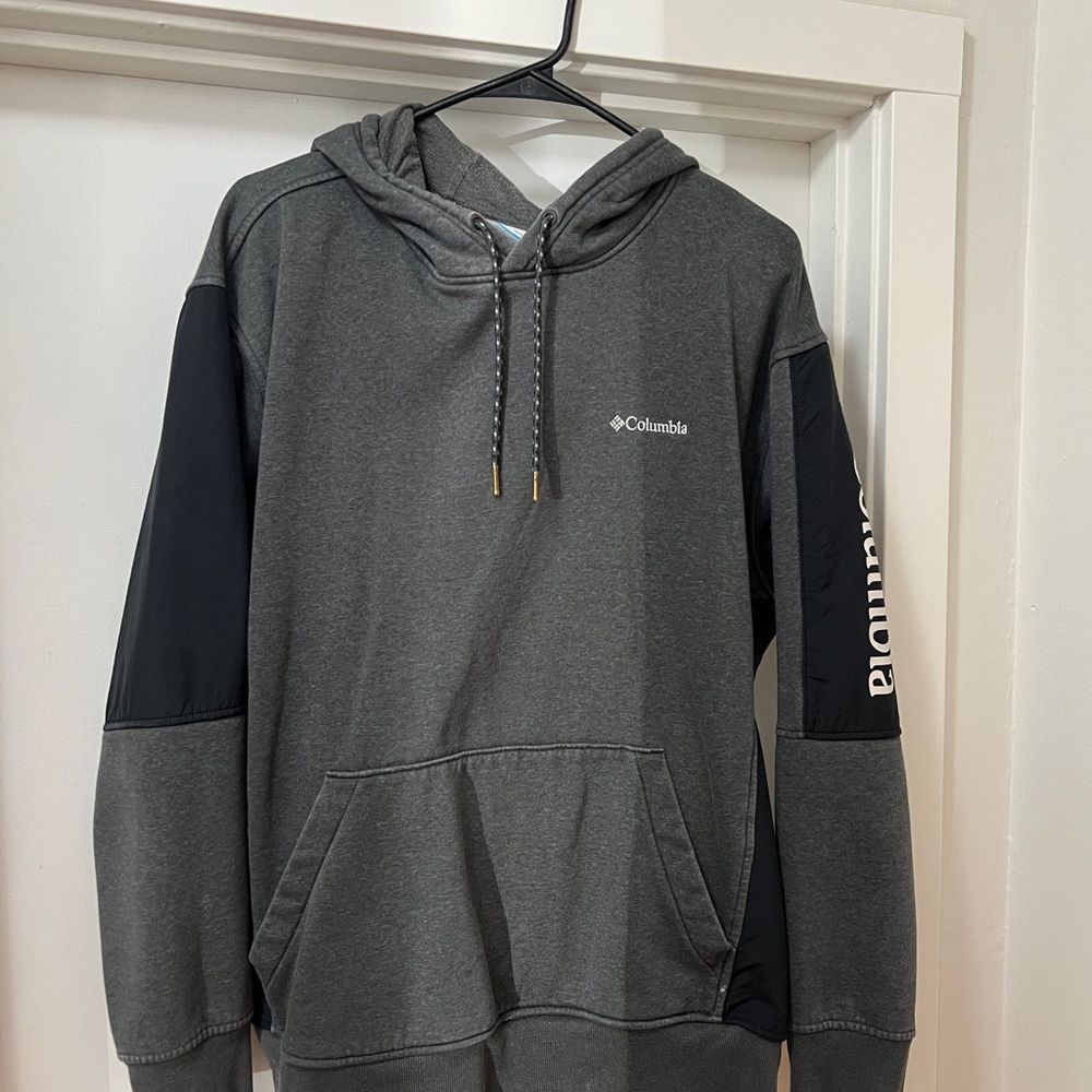 Columbia Men's Charcoal and Black Pullover Hoodie